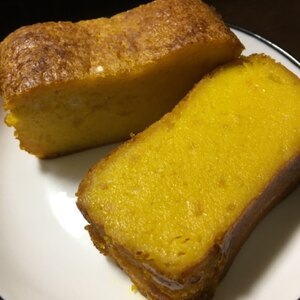 濃厚しっとりかぼちゃケーキ